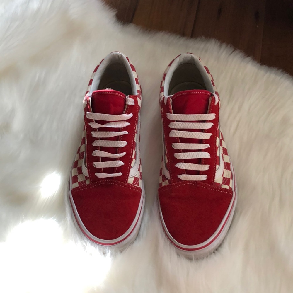 Men’s Red & White Checkered Vans 9.5 (US)
